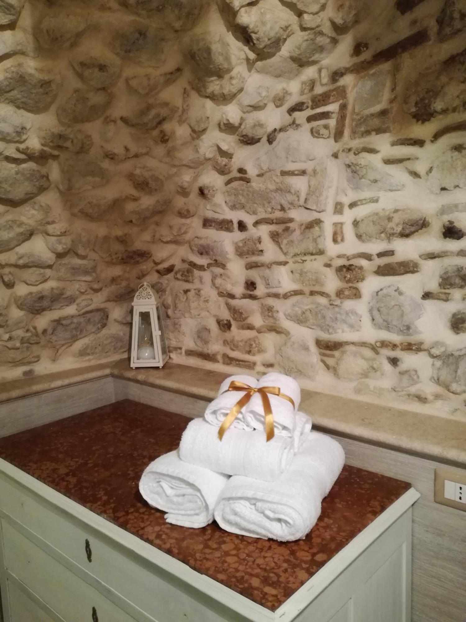 Dormire Nel Borgo Bovino Kültér fotó