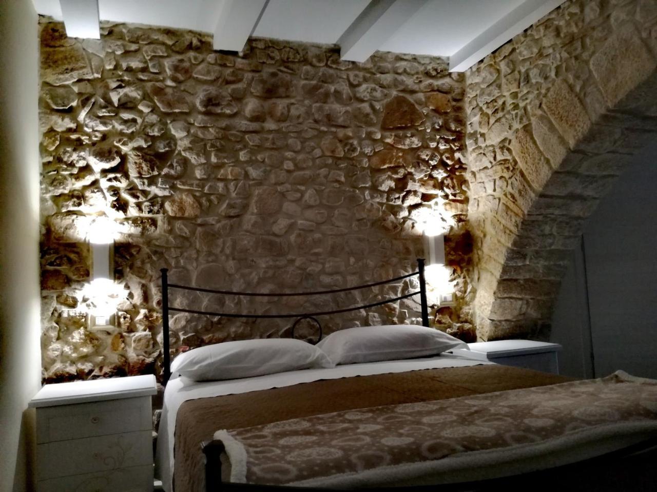 Dormire Nel Borgo Bovino Kültér fotó